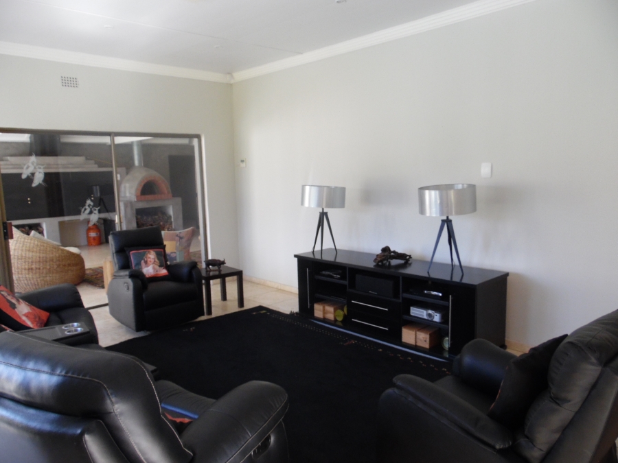 4 Bedroom Property for Sale in St Helena Free State